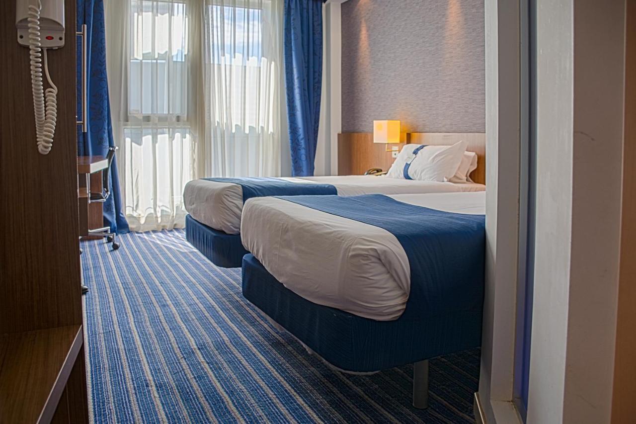 Holiday Inn Express Madrid Leganes By Ihg Esterno foto