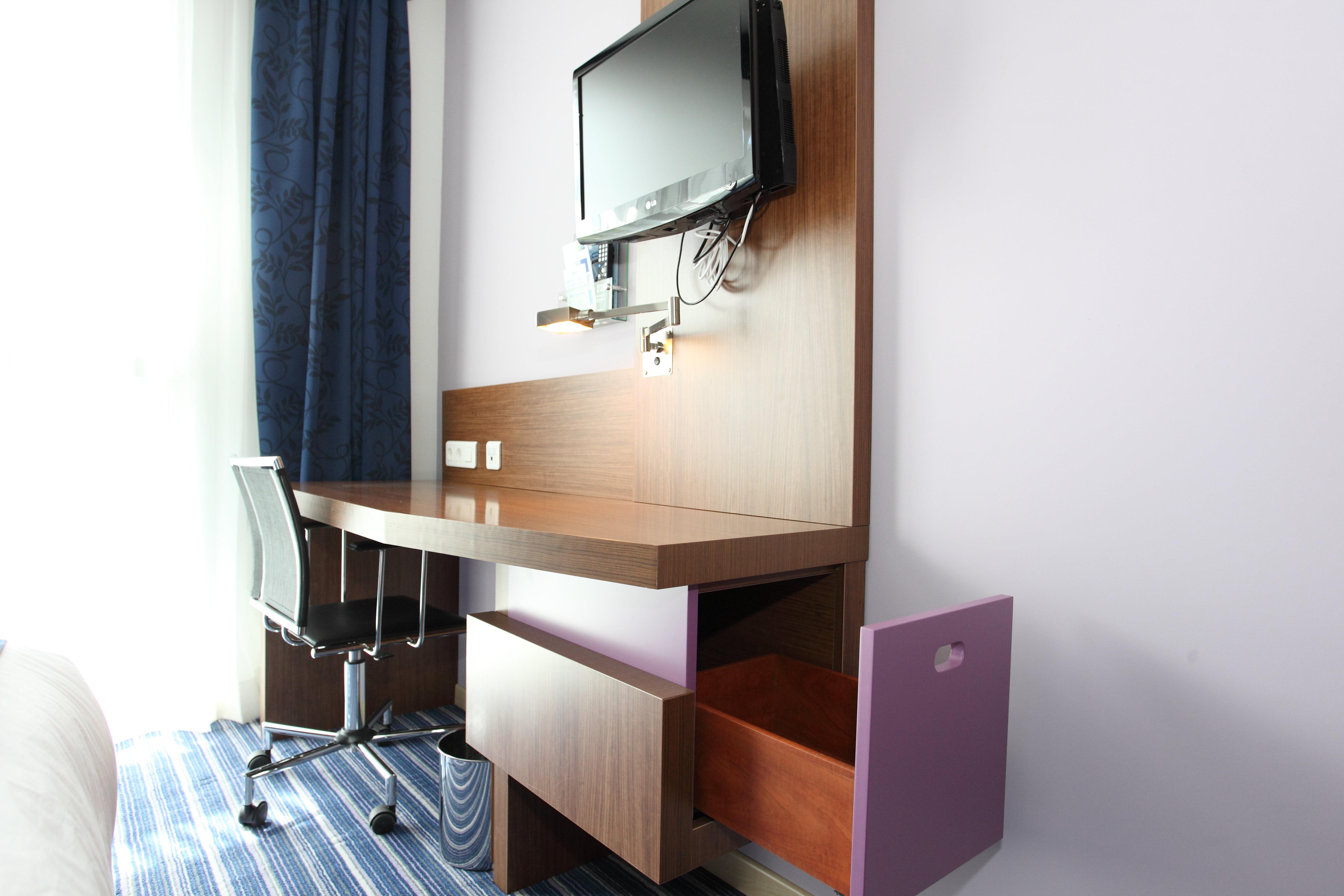 Holiday Inn Express Madrid Leganes By Ihg Esterno foto