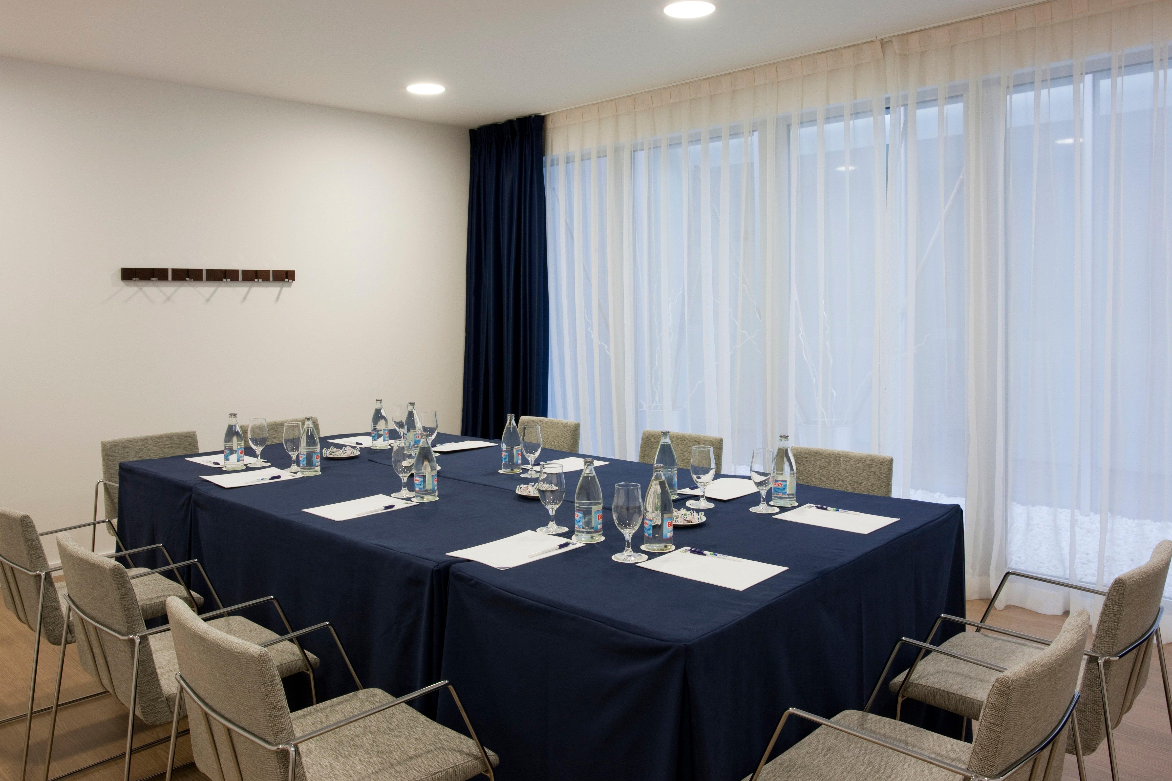 Holiday Inn Express Madrid Leganes By Ihg Servizi foto