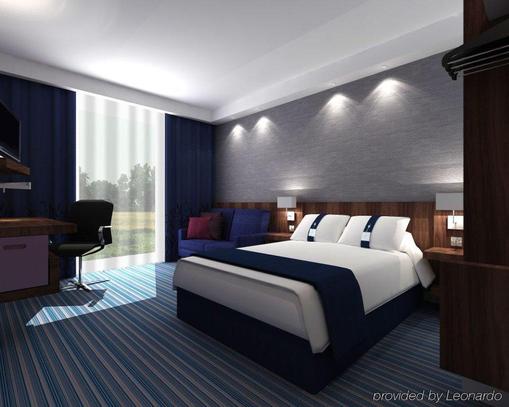 Holiday Inn Express Madrid Leganes By Ihg Esterno foto